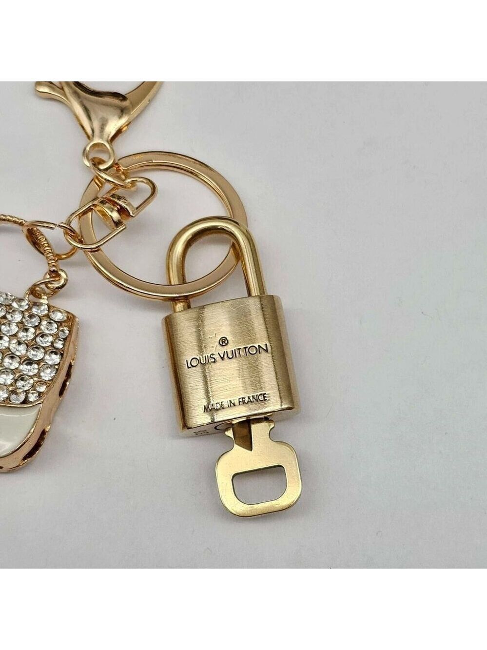 Authentic Louis Vuitton Lock & Key with unbranded Rhinstone Bag Keycharm - Picture 6 of 7